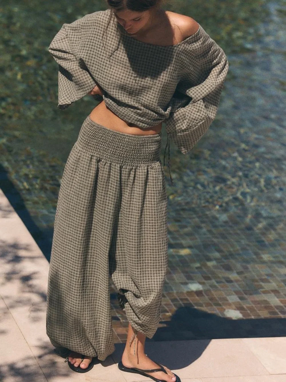 ZARA ELASTIC WAIST PANTS